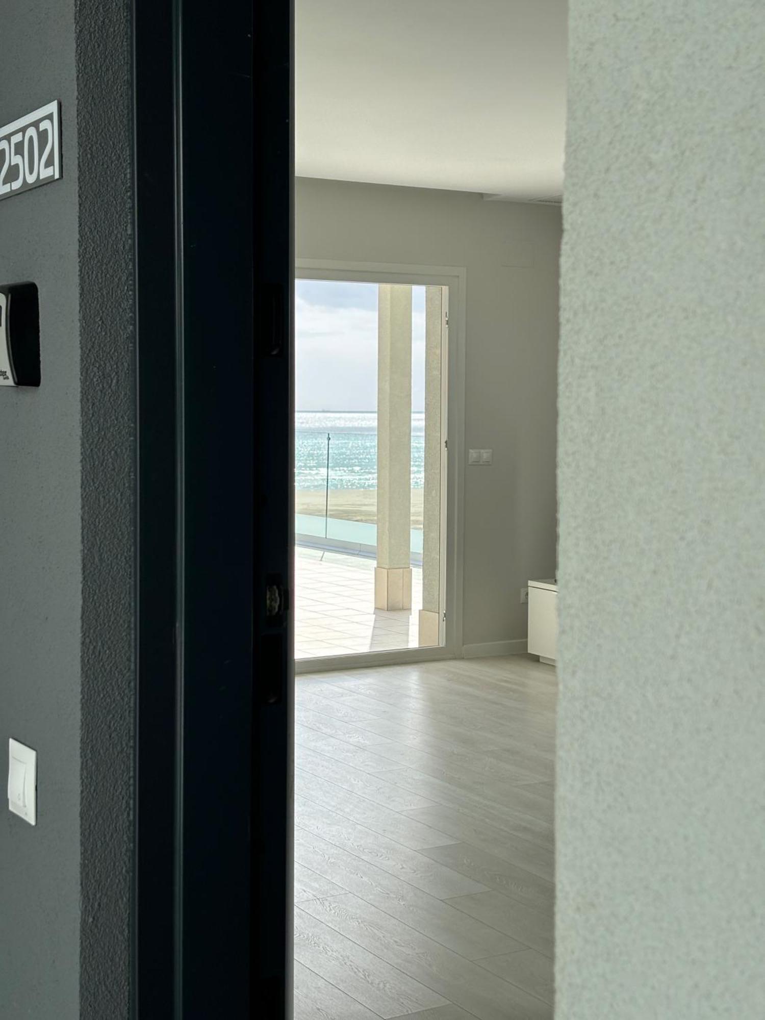 New Penthouse With Sunny View
