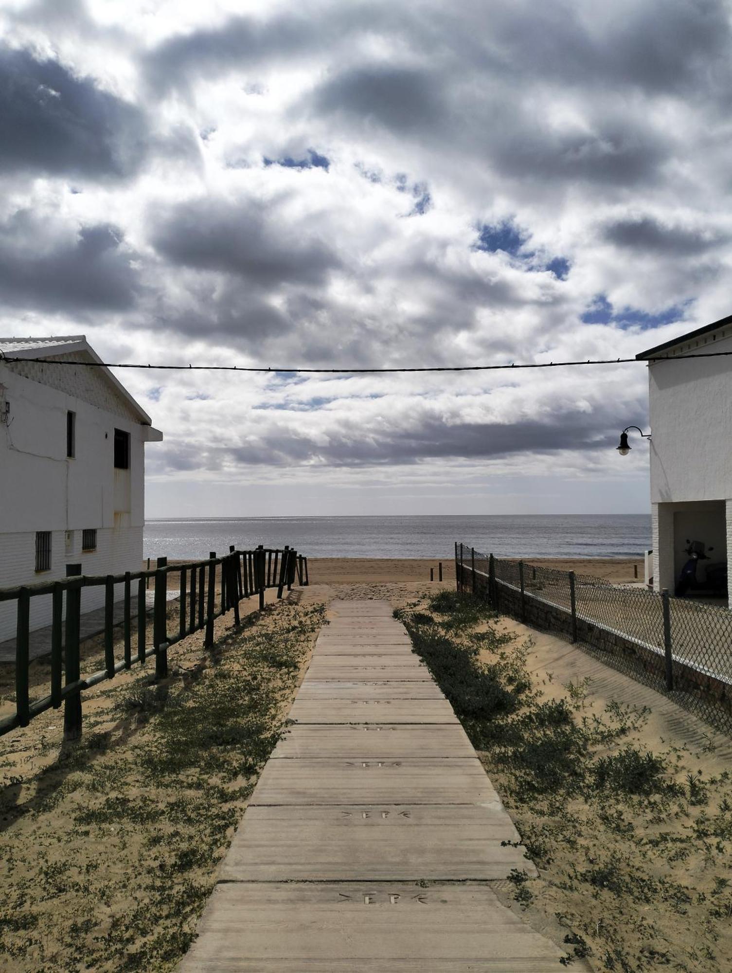 La De La Antilla *
