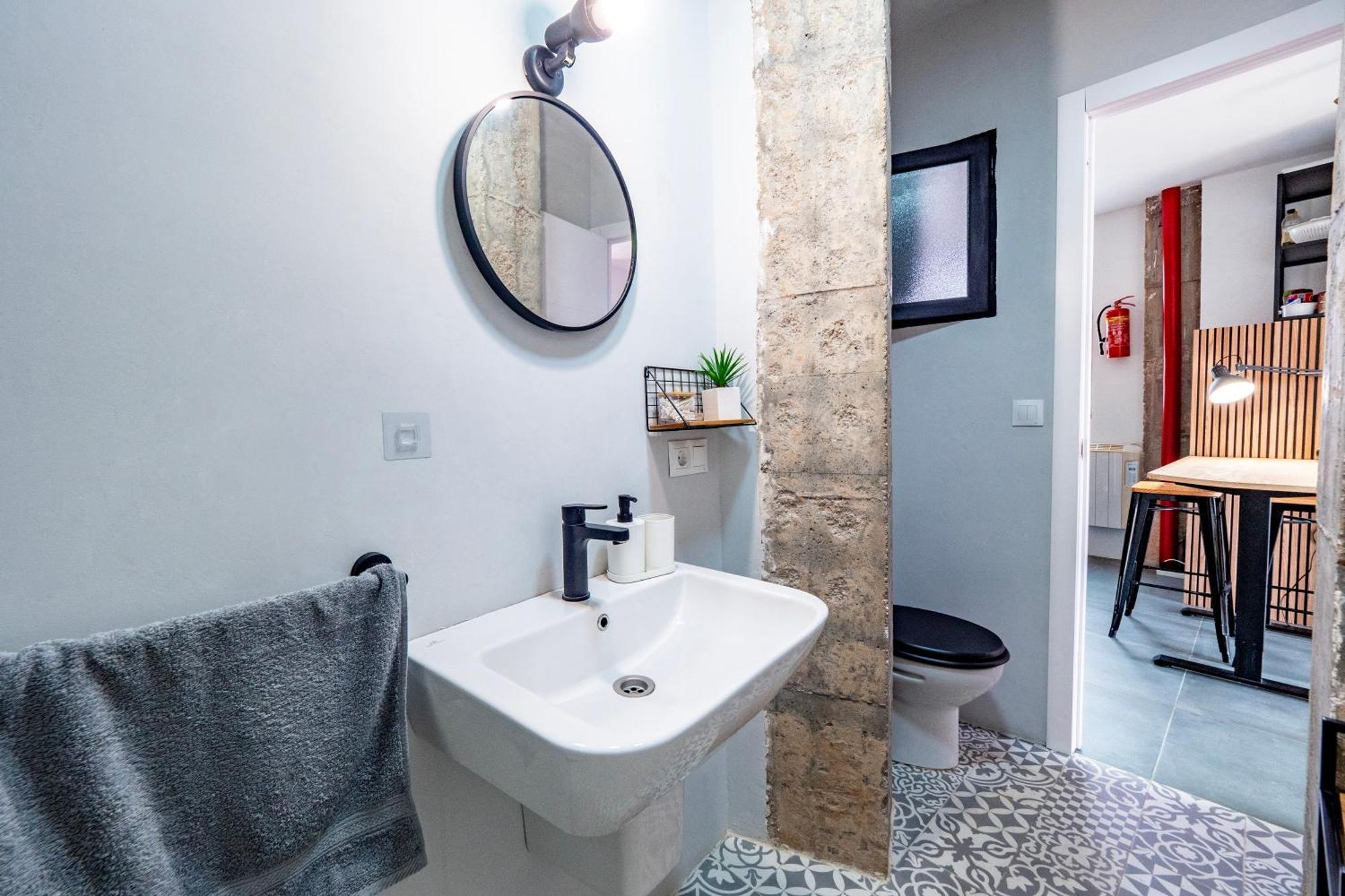 Pleno Centro. Acogedor Y Con Diseno. Apartment *