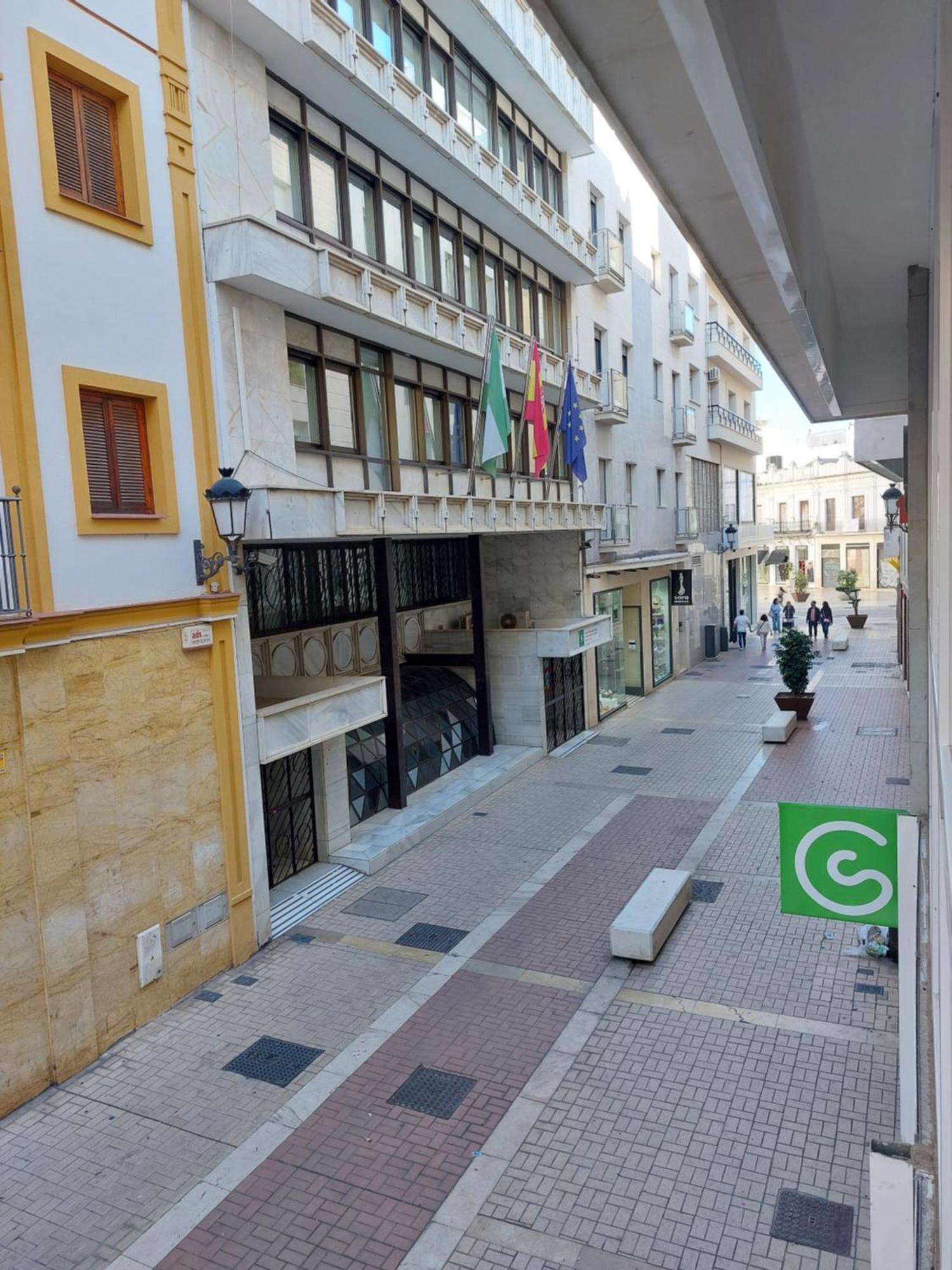 Don Miguel, Y Parking * Huelva