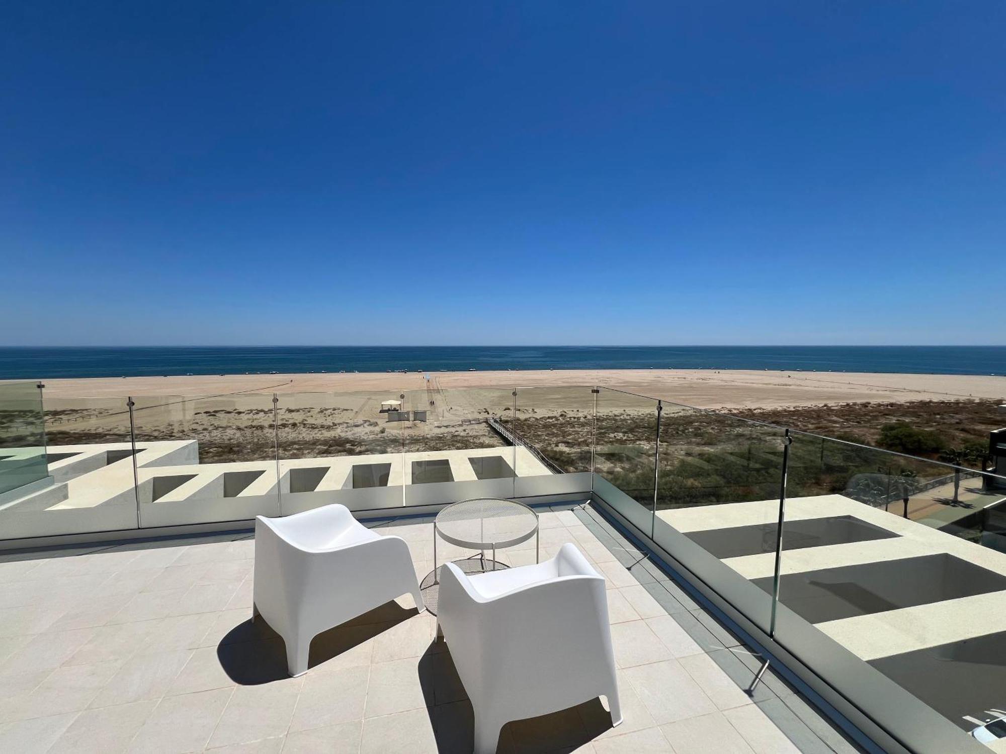 New Penthouse With Sunny View