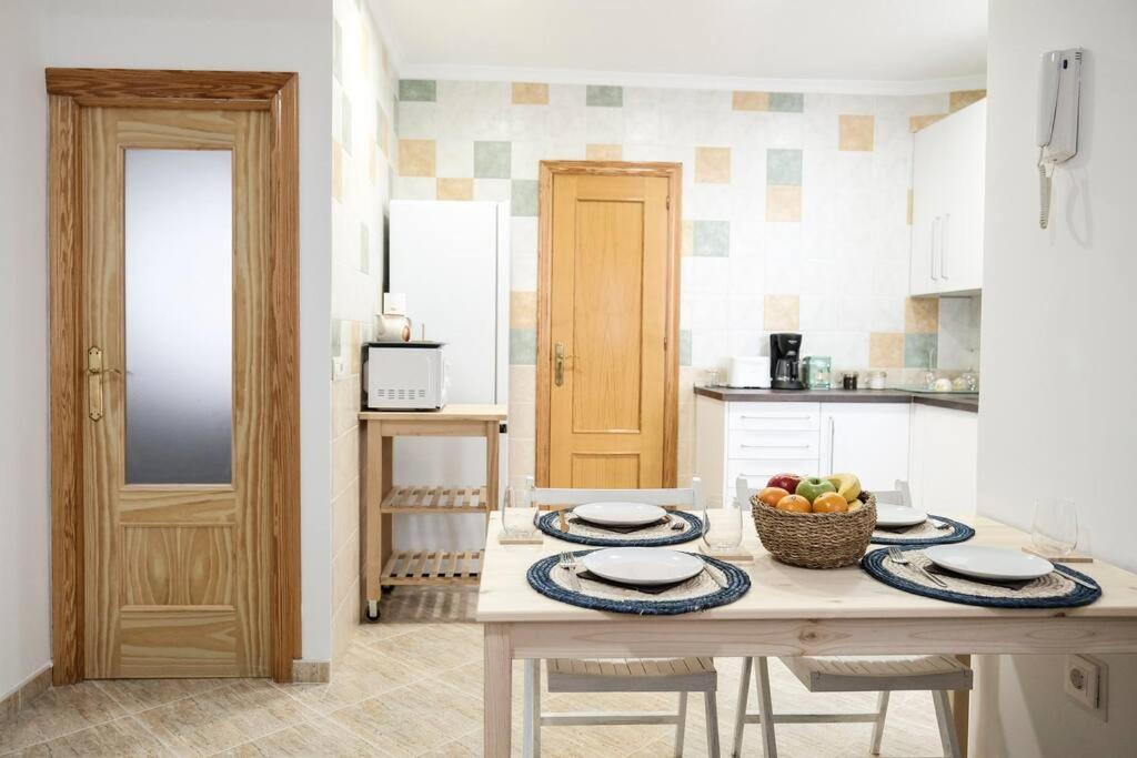 Apartamento A 100m Del Ayuntamiento *