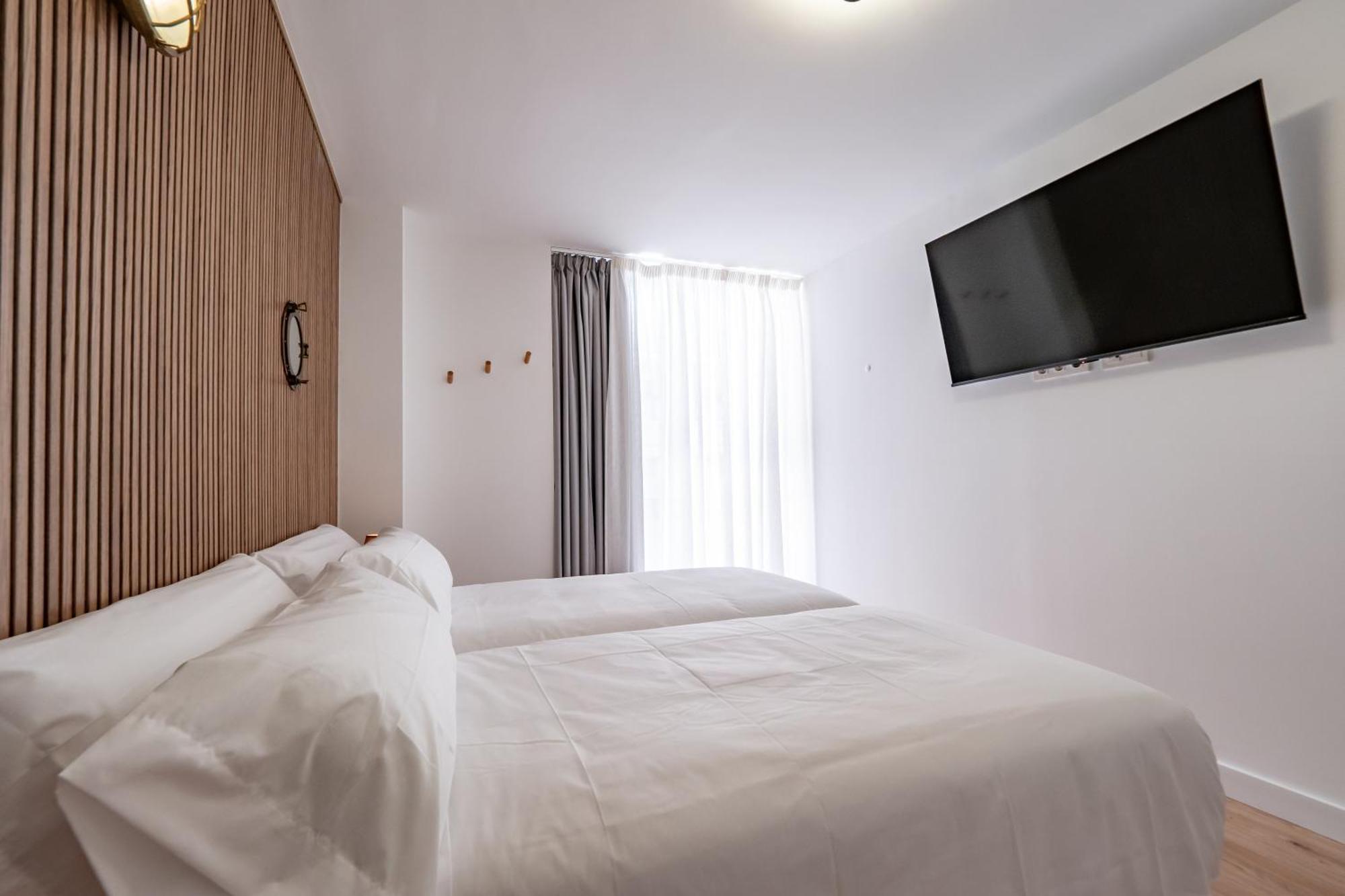 Mora Claros Apartamento *