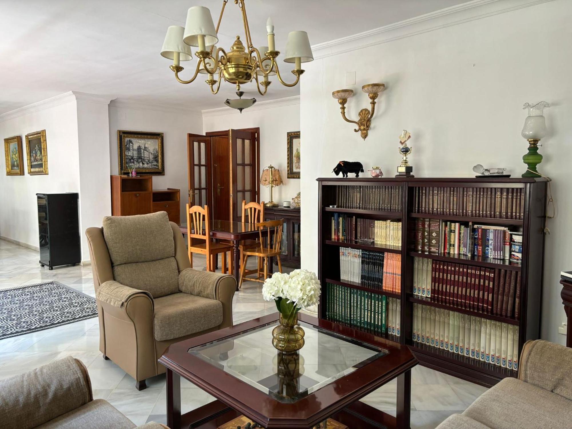 Apartamento Amplio Piso Centrico Huelva