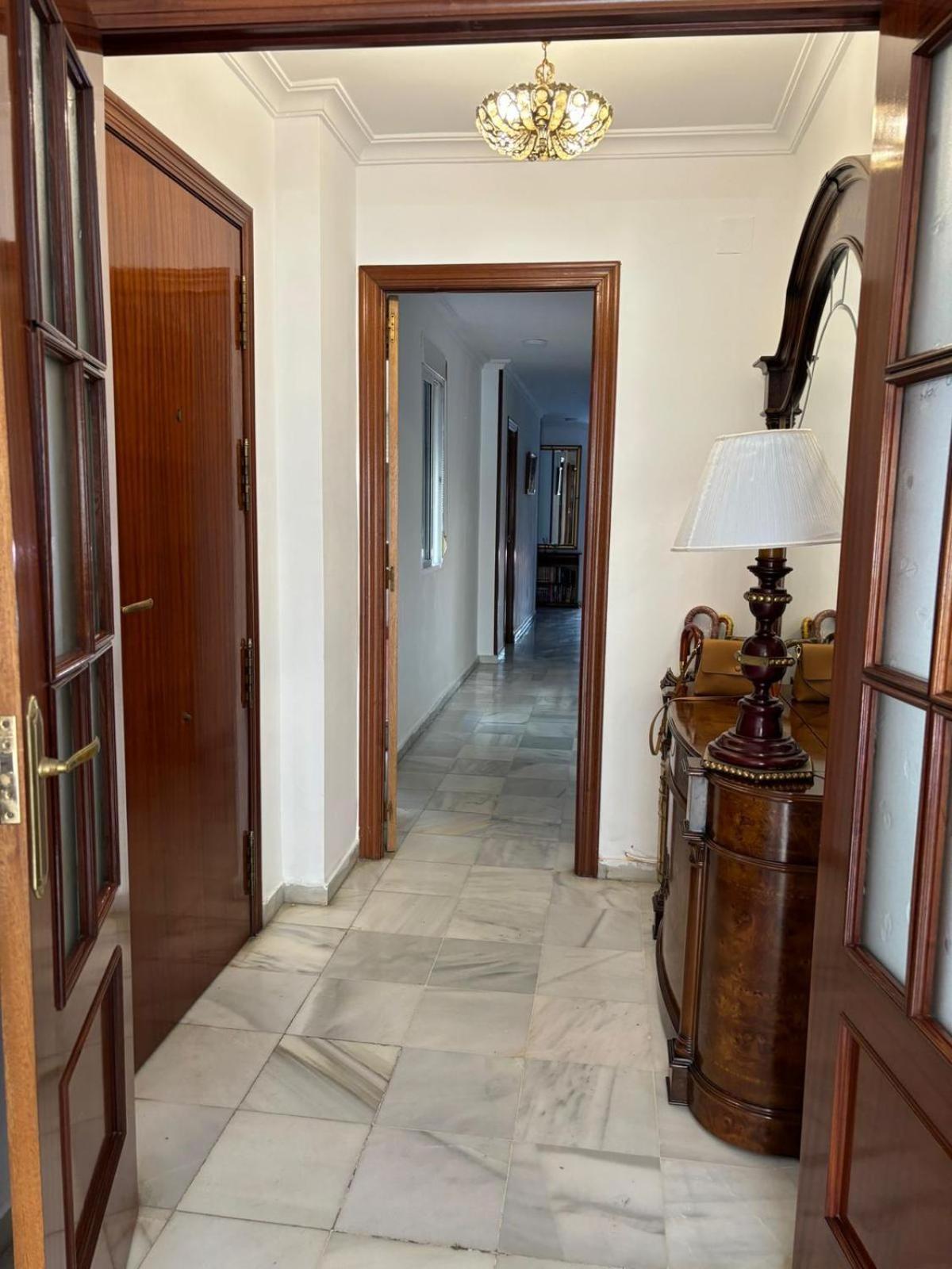 Apartamento Amplio Piso Centrico Huelva