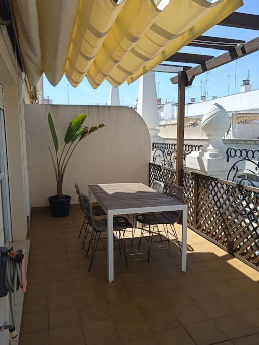 Apartamento Centrico Con Terraza Y Parking