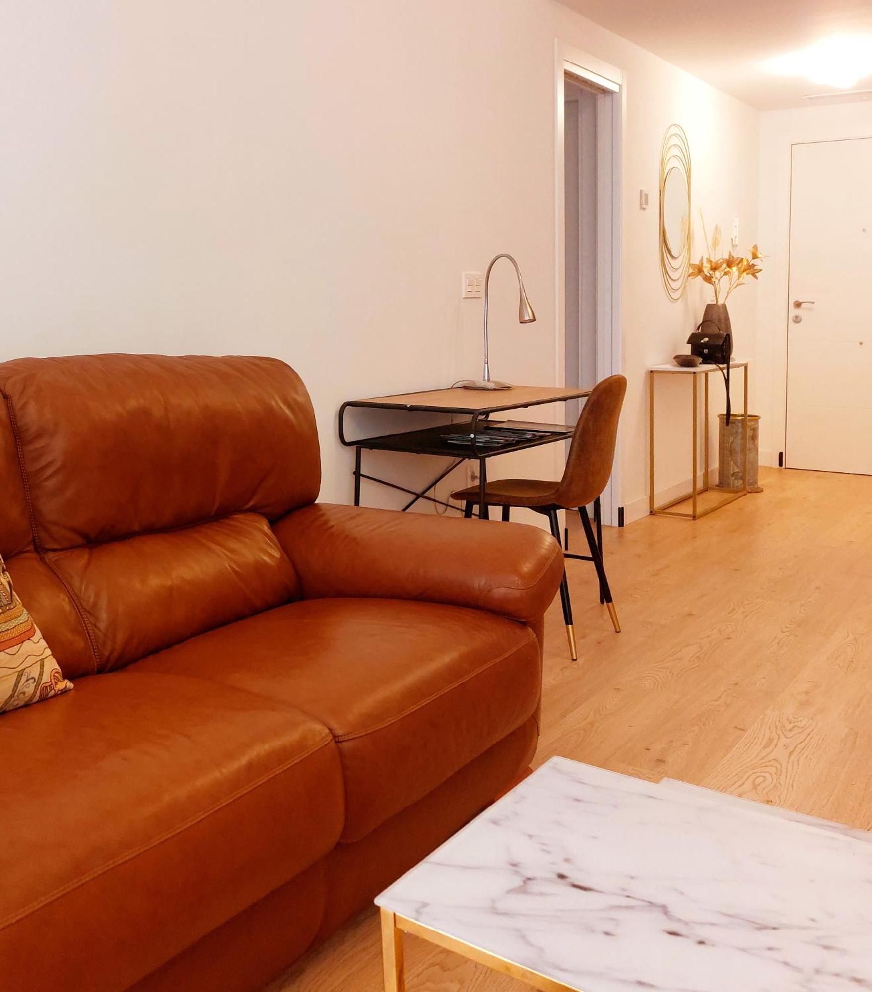Don Miguel, Y Parking Apartamento Huelva