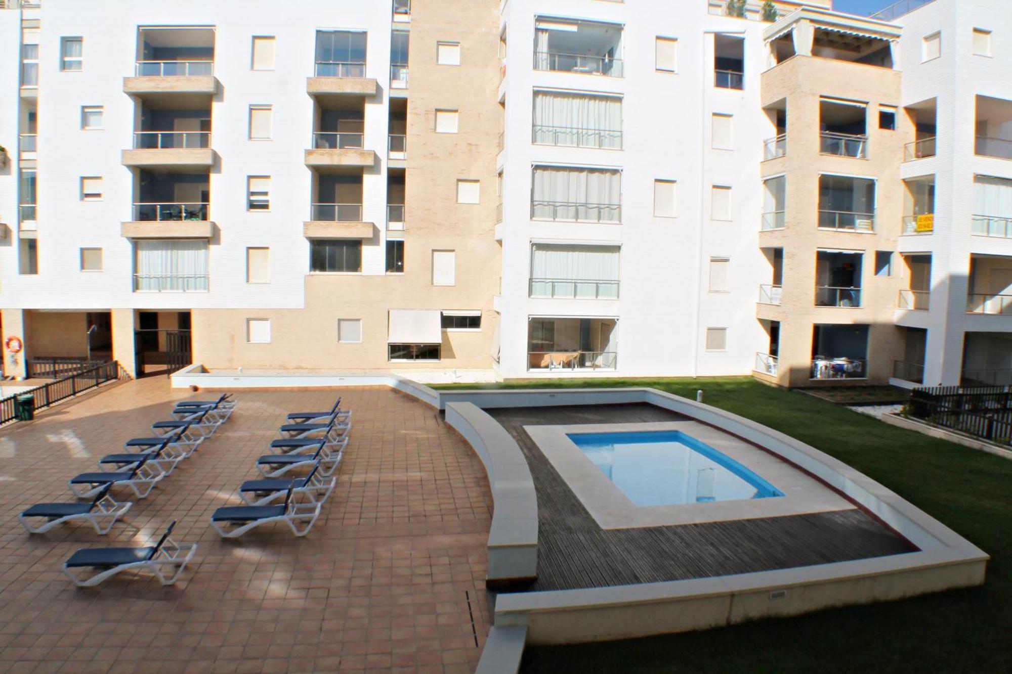 Espigon Poniente Piscina Y Zonas Verdes By Alsol A01-01091 Huelva