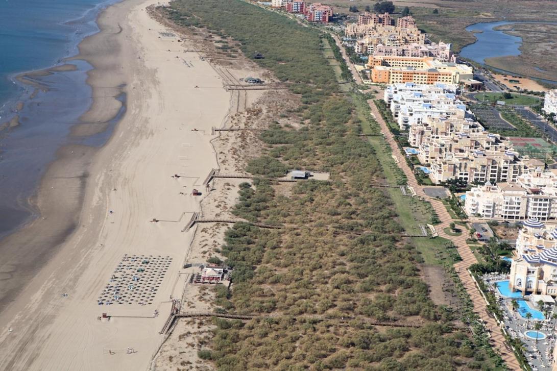 Espigon Poniente Piscina Y Zonas Verdes By Alsol A01-01091 * Huelva