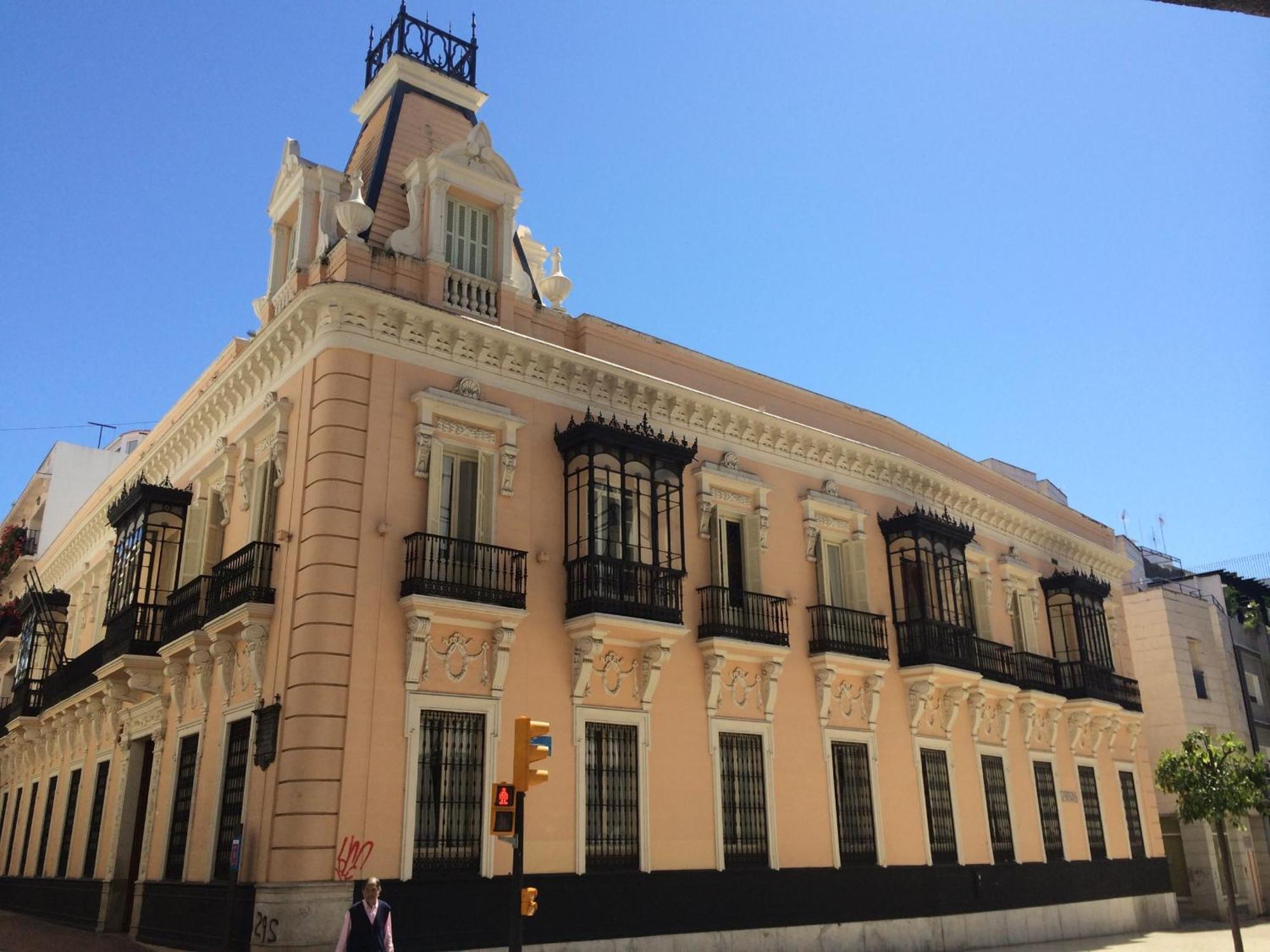 Don Miguel, Y Parking Apartamento Huelva