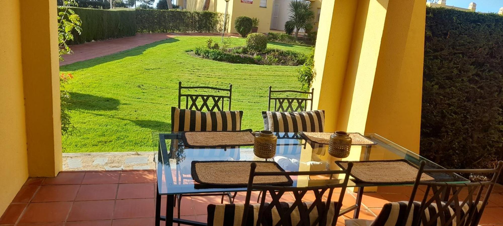 Apartamento A Estrenar En 1 Linea Golf 4 Personas *