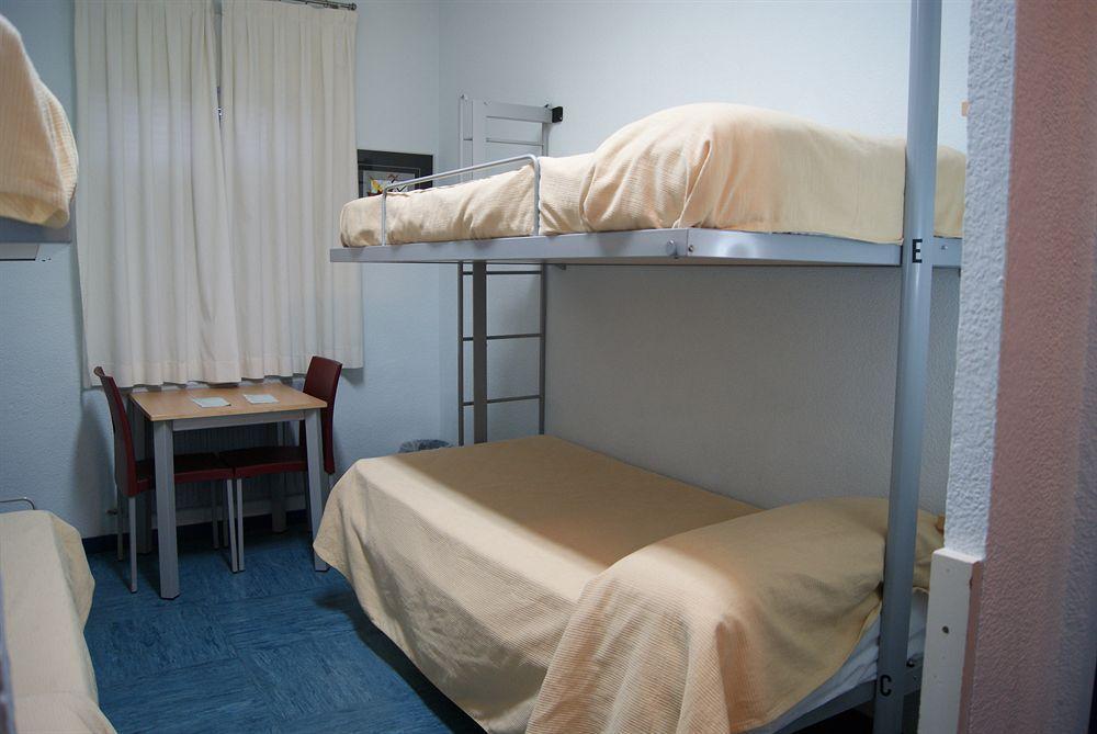 Inturjoven Hostal *