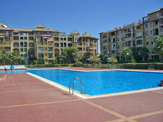 Leo Alcaudon-alcaravan Hotel 4*