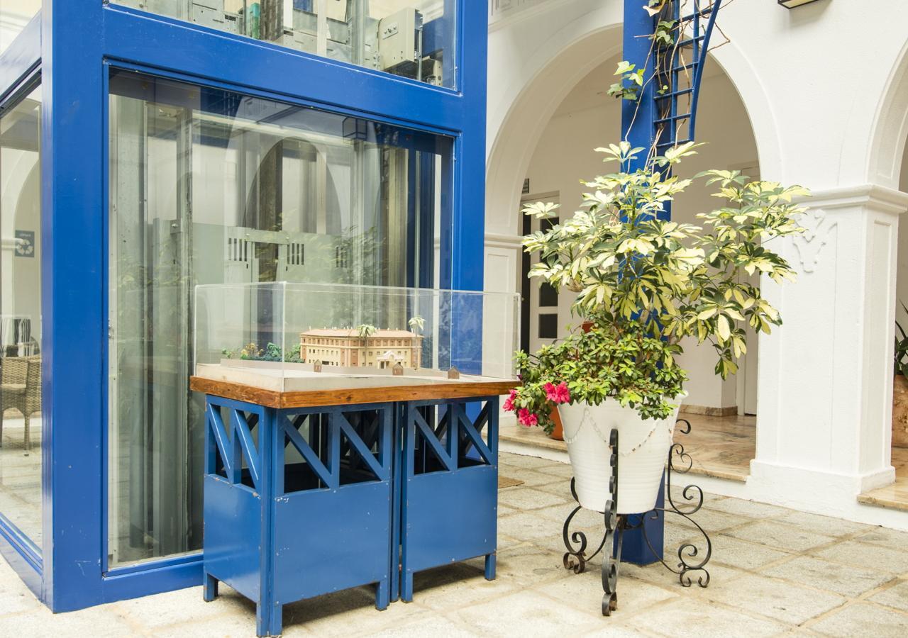 Hostal Inturjoven Huelva
