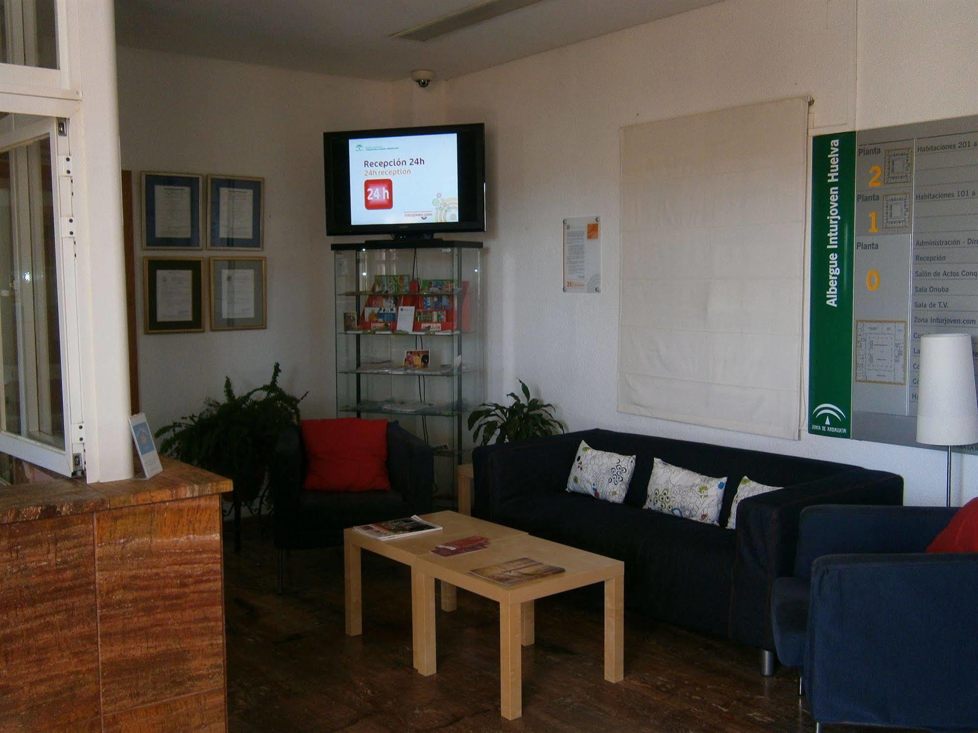 Inturjoven Hostal *