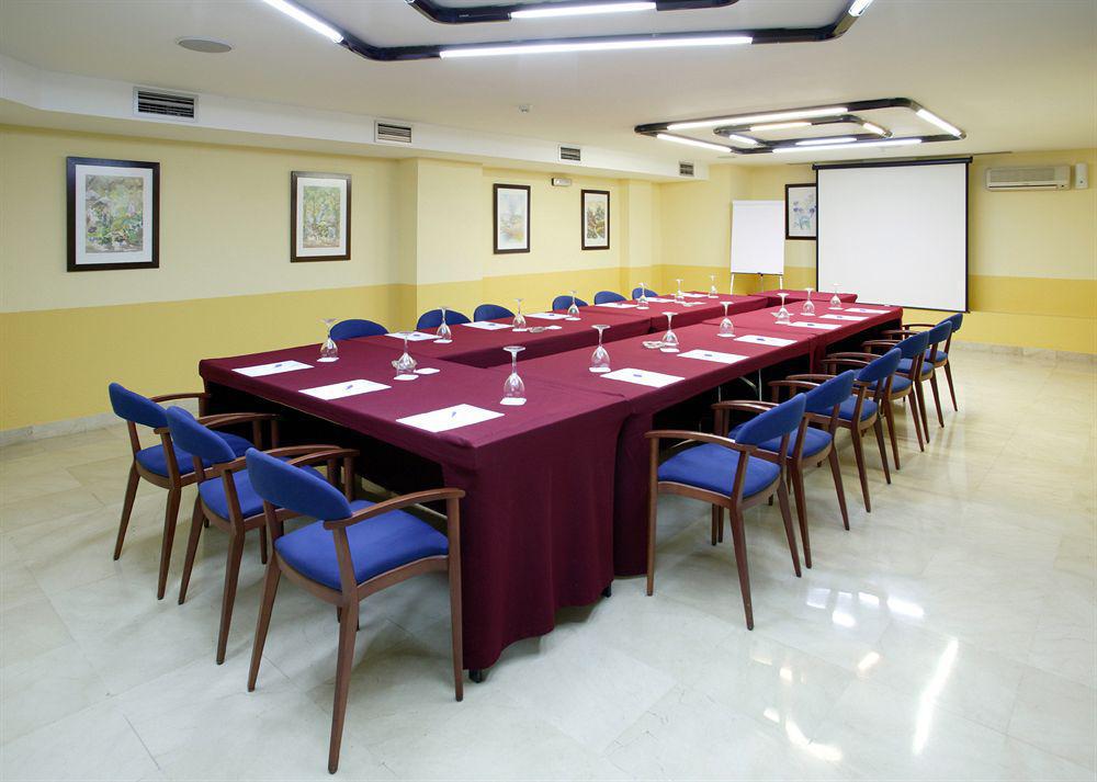 Senator 3* Huelva