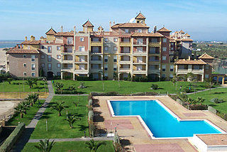 Leo Alcaudon-alcaravan Hotel 4*