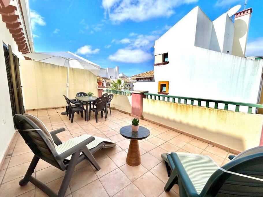 Duplex Junto Al Campo De Golf By Inmobiliaria Esuri Apartamento
