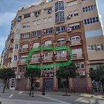Lujoso apartamento en pleno centro de Huelva WIFI