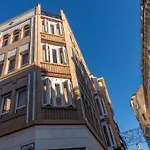 William Martin Apartments