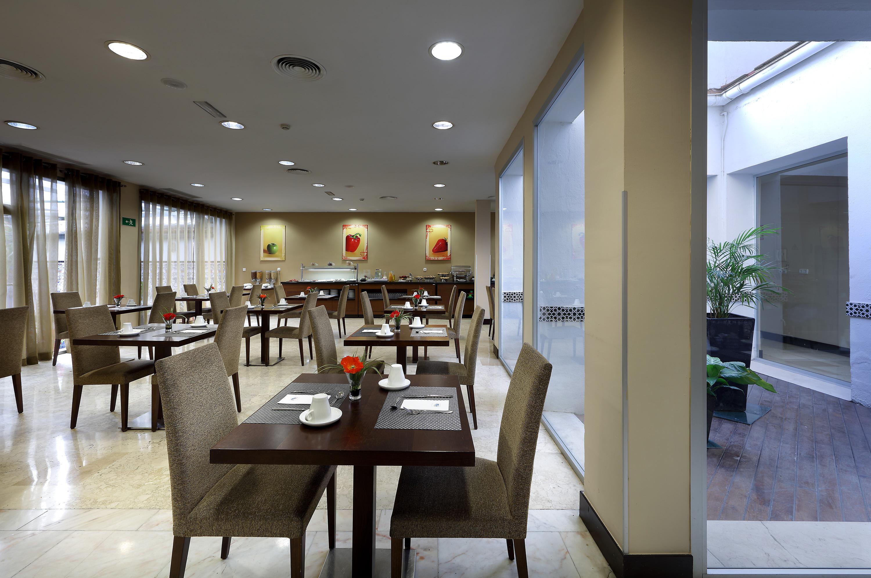 Hotel Exe Tartessos 4*