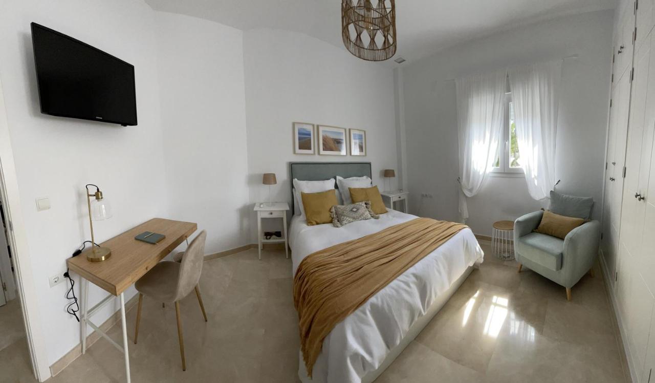 Hoyo 20 De La Monacilla Golf Apartamento