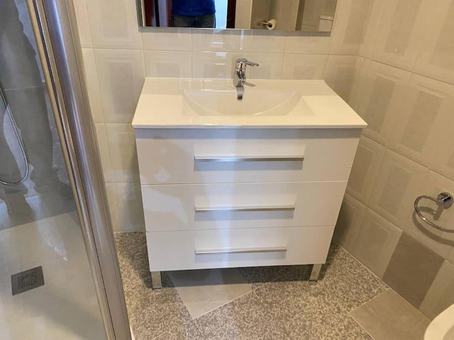 Piso Grande De 120 M2, A 15' De La Playa En Coche Apartamento Huelva
