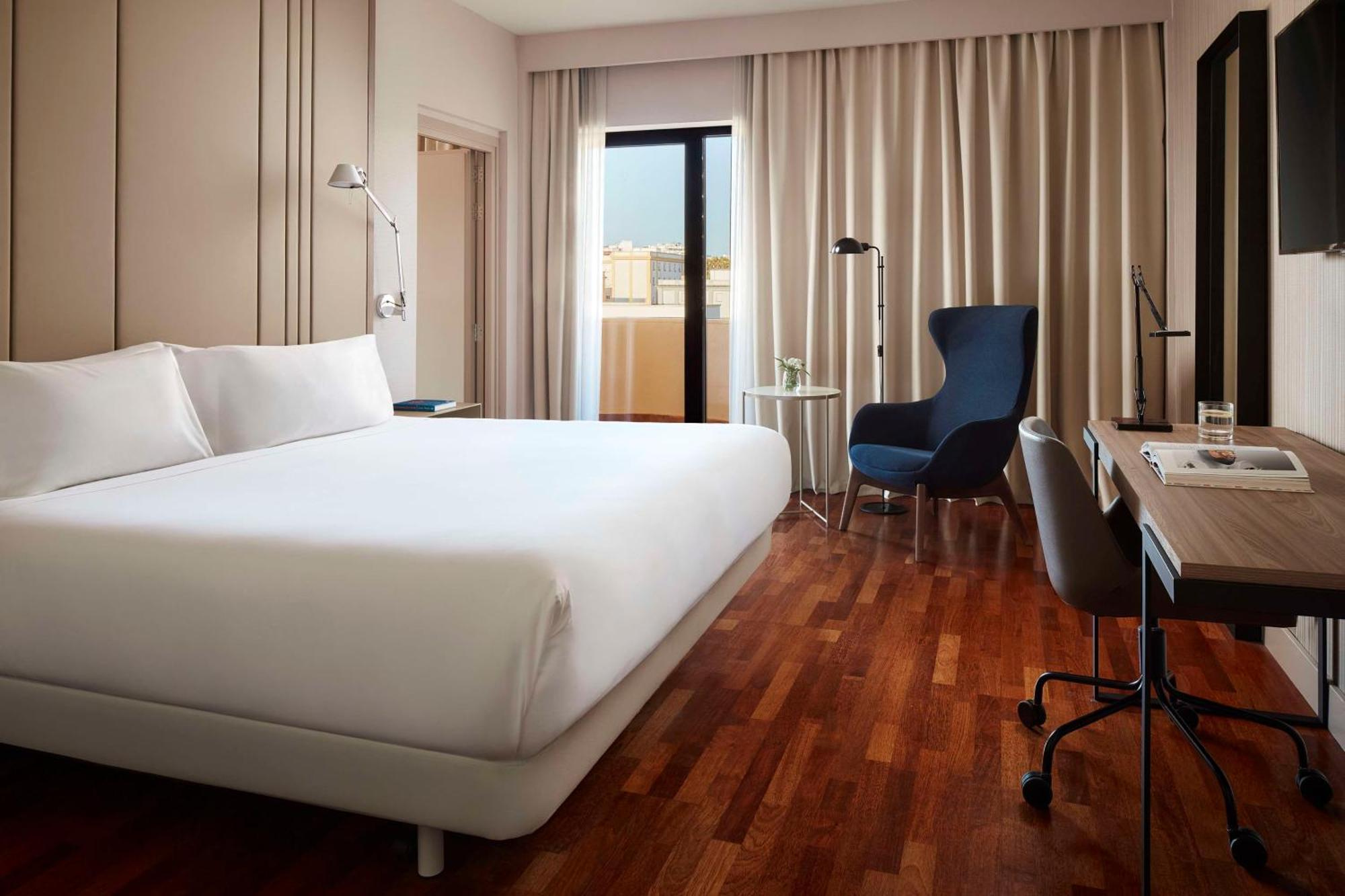 Nh Luz Hotel 4*