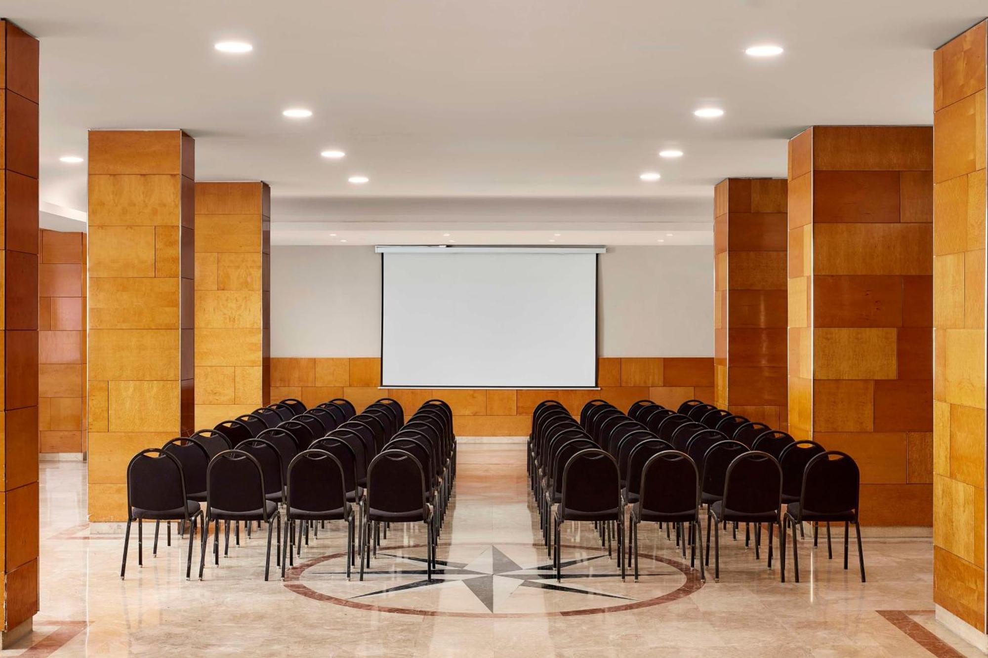 Nh Luz Hotel Huelva