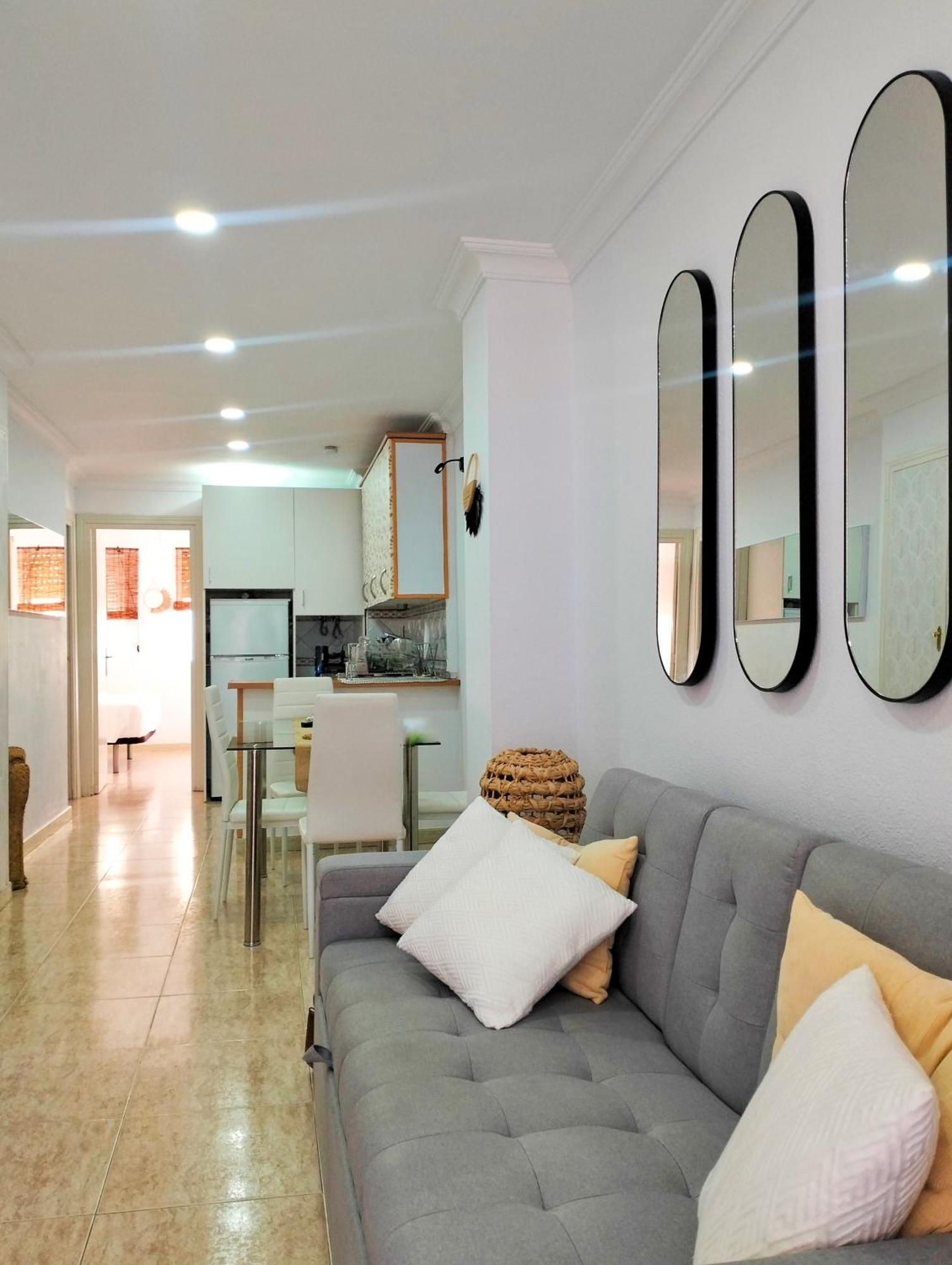 La De La Antilla Apartment