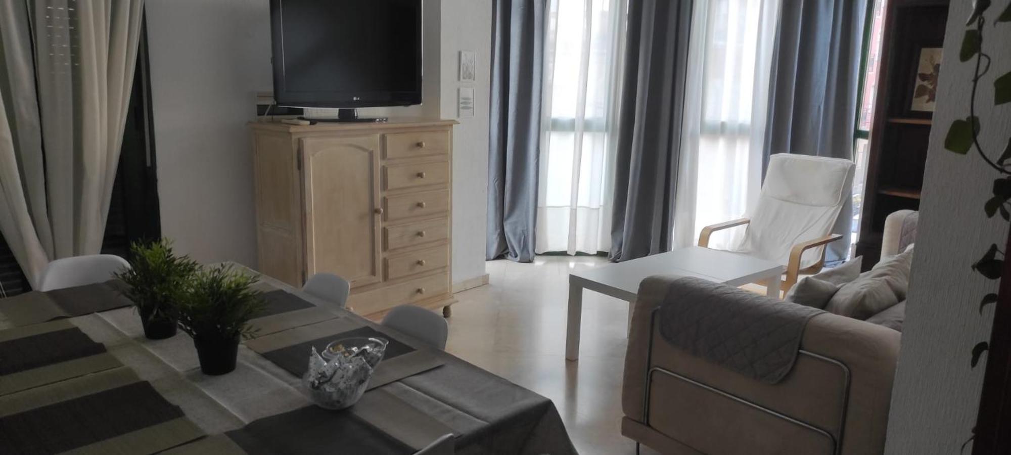 Apartamento Huelva-centro La Merced Wifi 300mb *