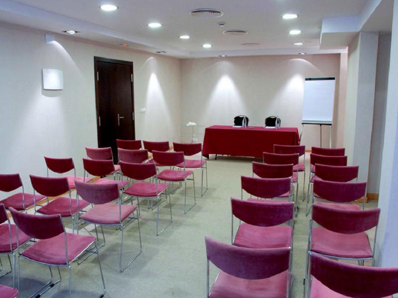 Hotel Exe Tartessos 4*