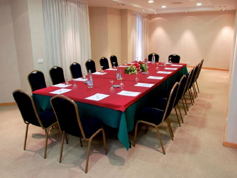 Exe Tartessos Hotel 4*