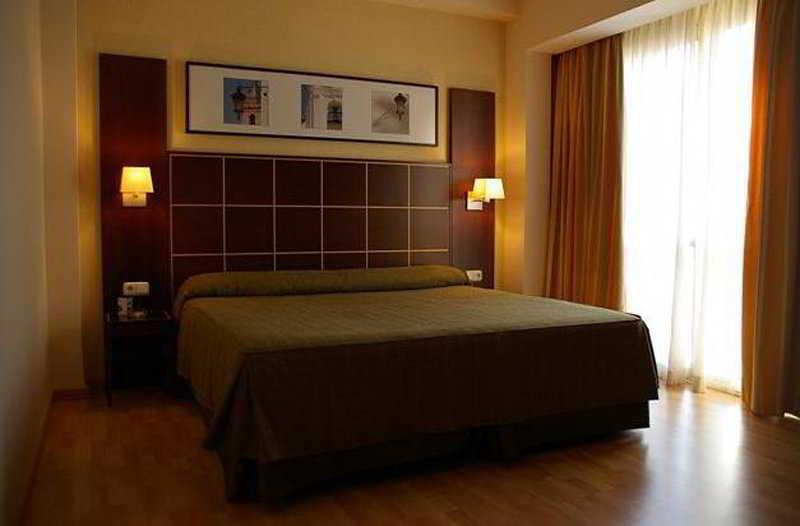 Exe Tartessos Hotel 4*