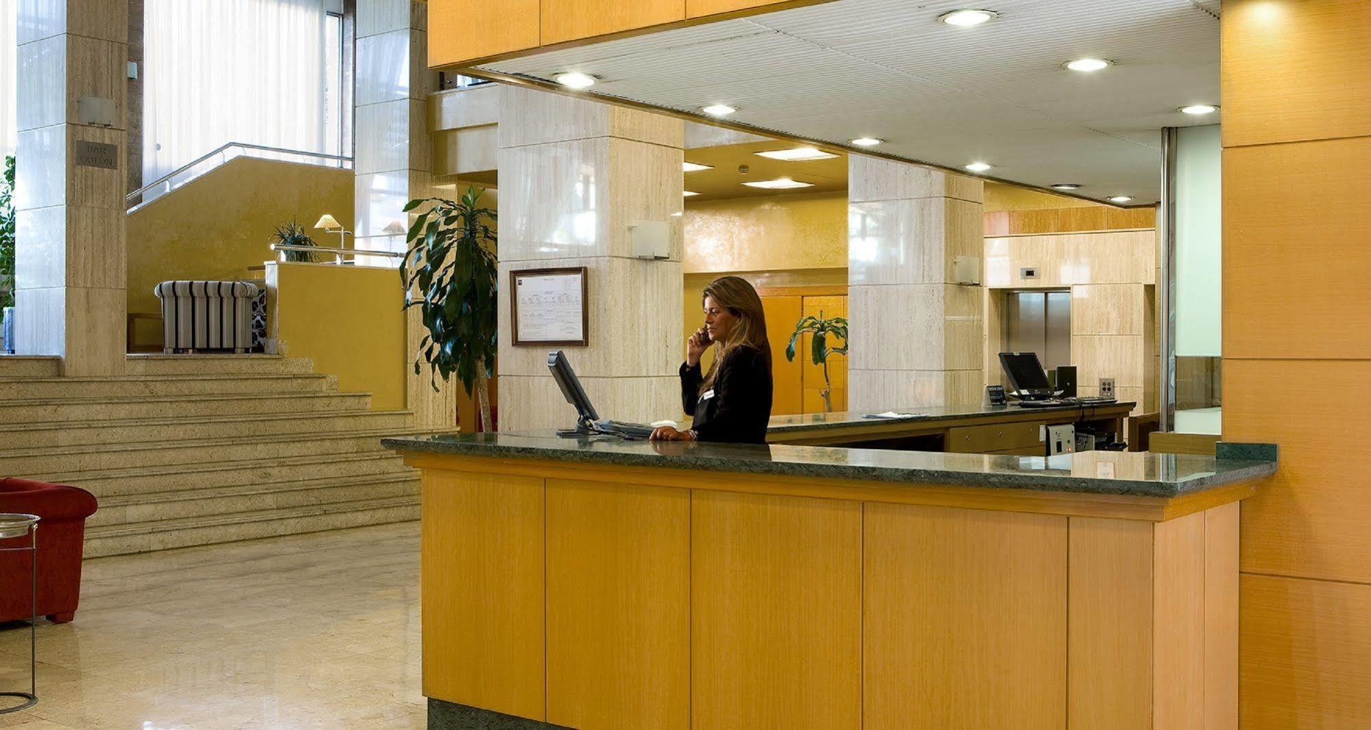 Nh Luz Hotel