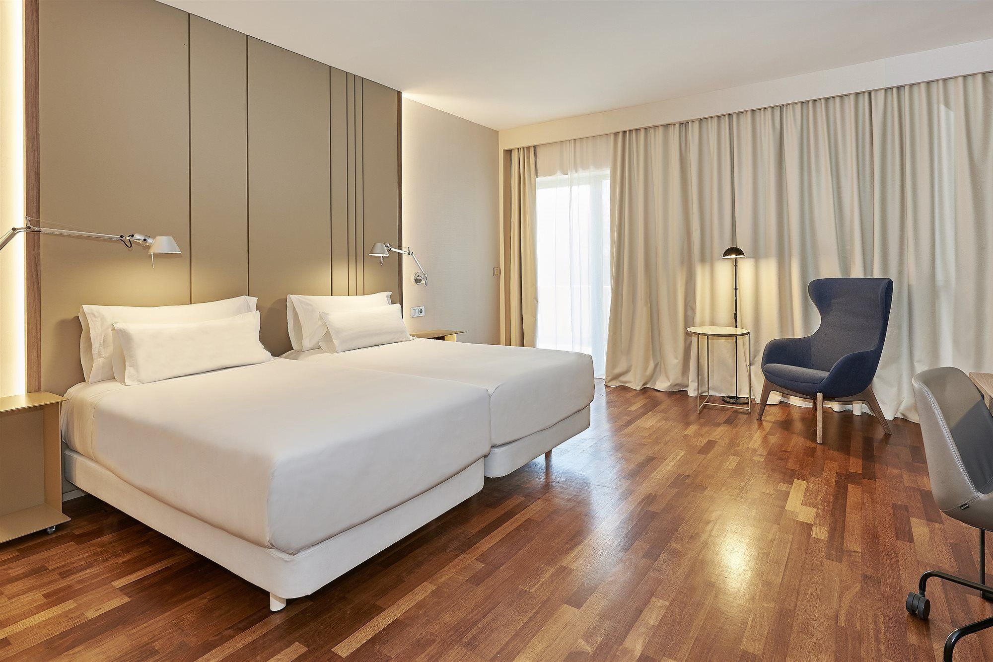 Nh Luz Hotel